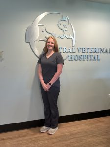 This image portrays Mikayla- Groomer by Central Veterinary Hospital.